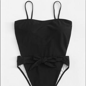 Black open back knot one piece swimsuit